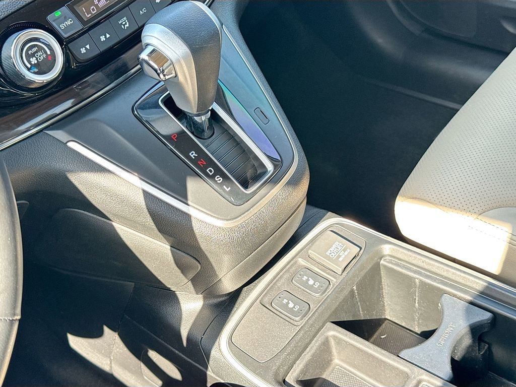 Used 2015 Honda CR-V Touring image 19