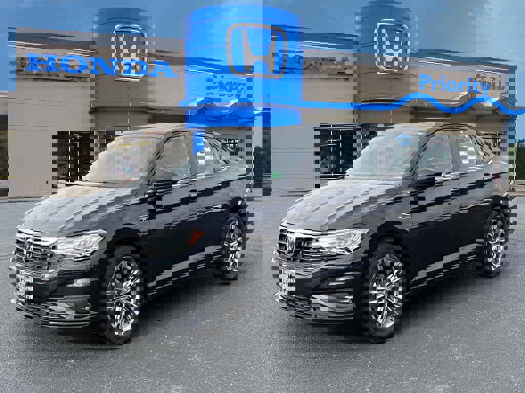 Used 2021 Volkswagen Jetta R-Line