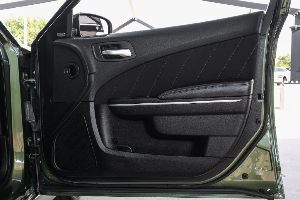Used 2020 Dodge Charger R/T RWD image 46