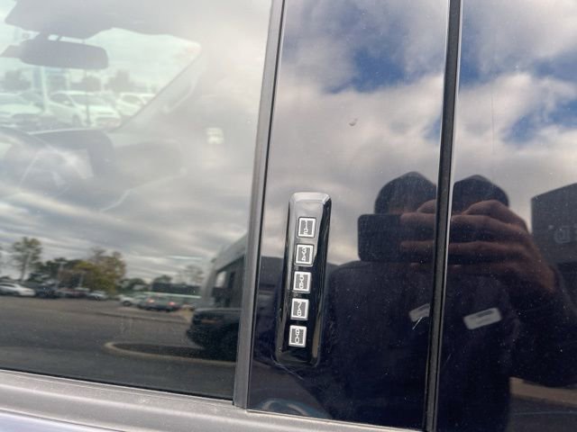 Used 2022 Ford F150 XLT w/ Equipment Group 301A Mid image 14