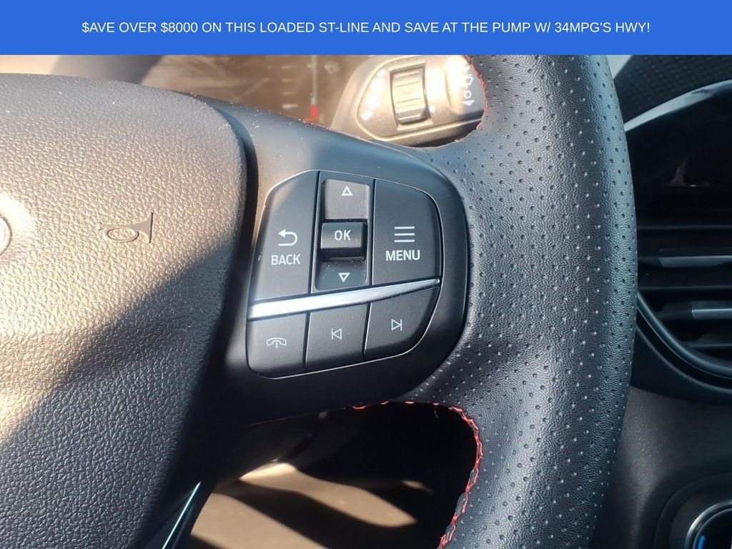 Used 2025 Ford Escape ST-Line image 25