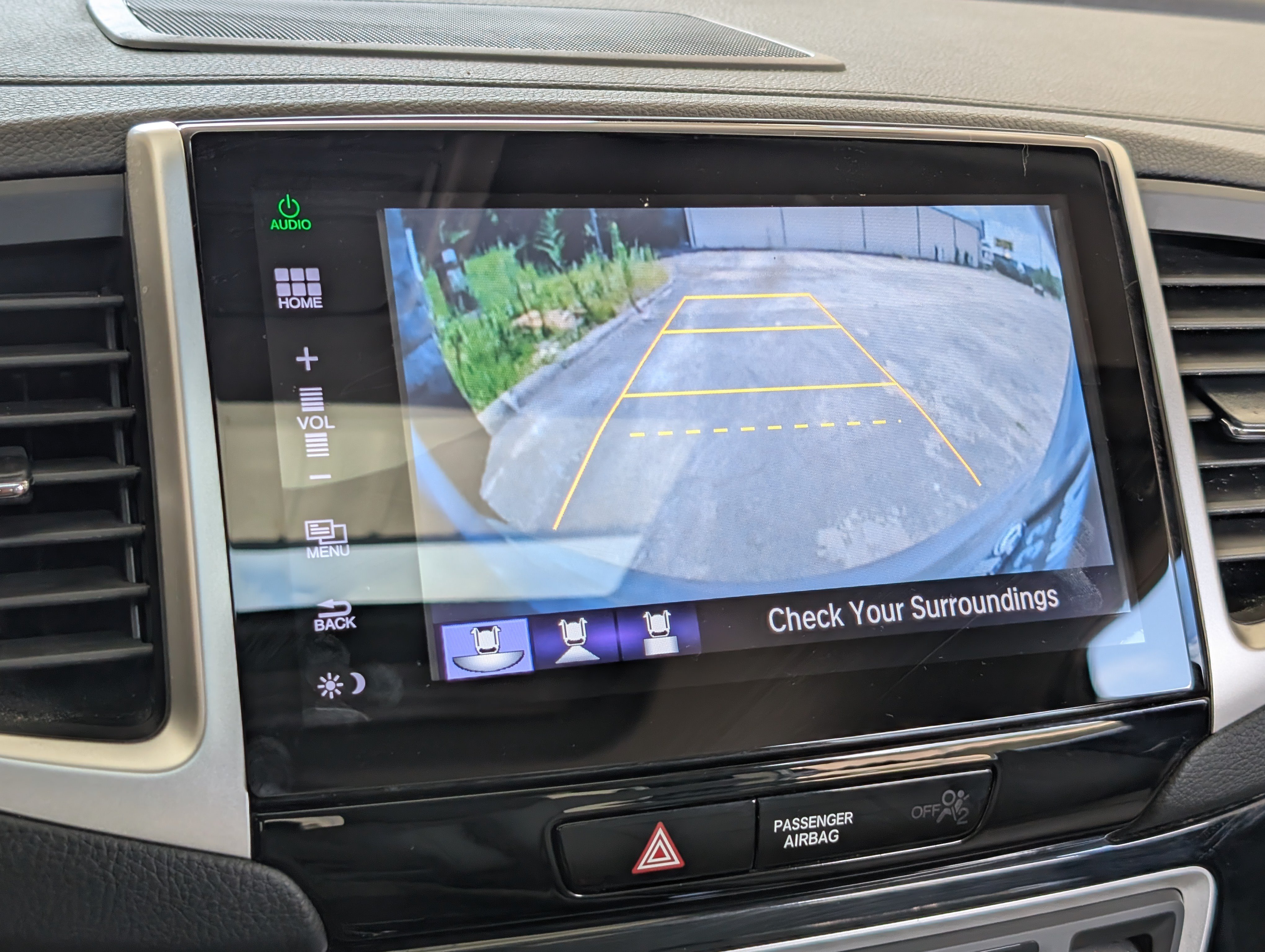 Used 2016 Honda Pilot Touring image 30