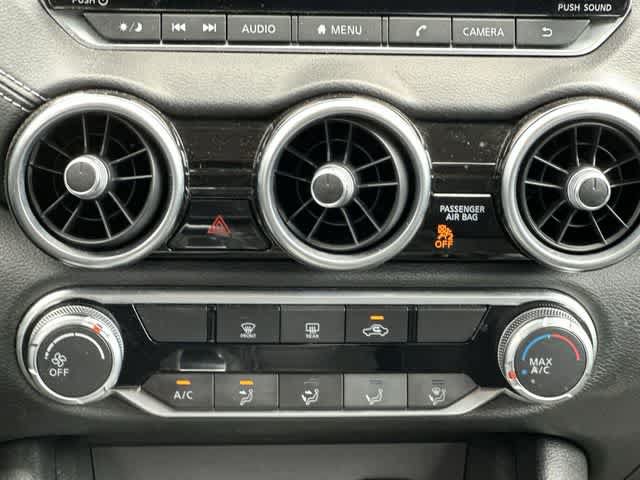 Used 2022 Nissan Sentra SV FWD image 12