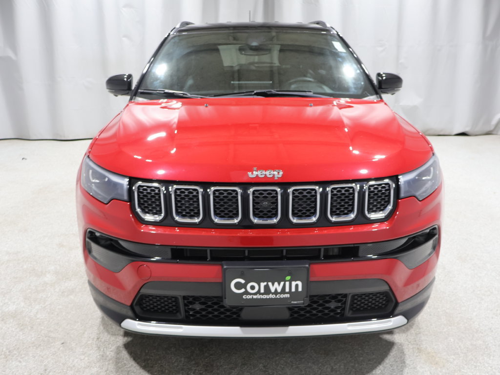 Used 2023 Jeep Compass Limited w/ Elite Group AWD/4WD image 8