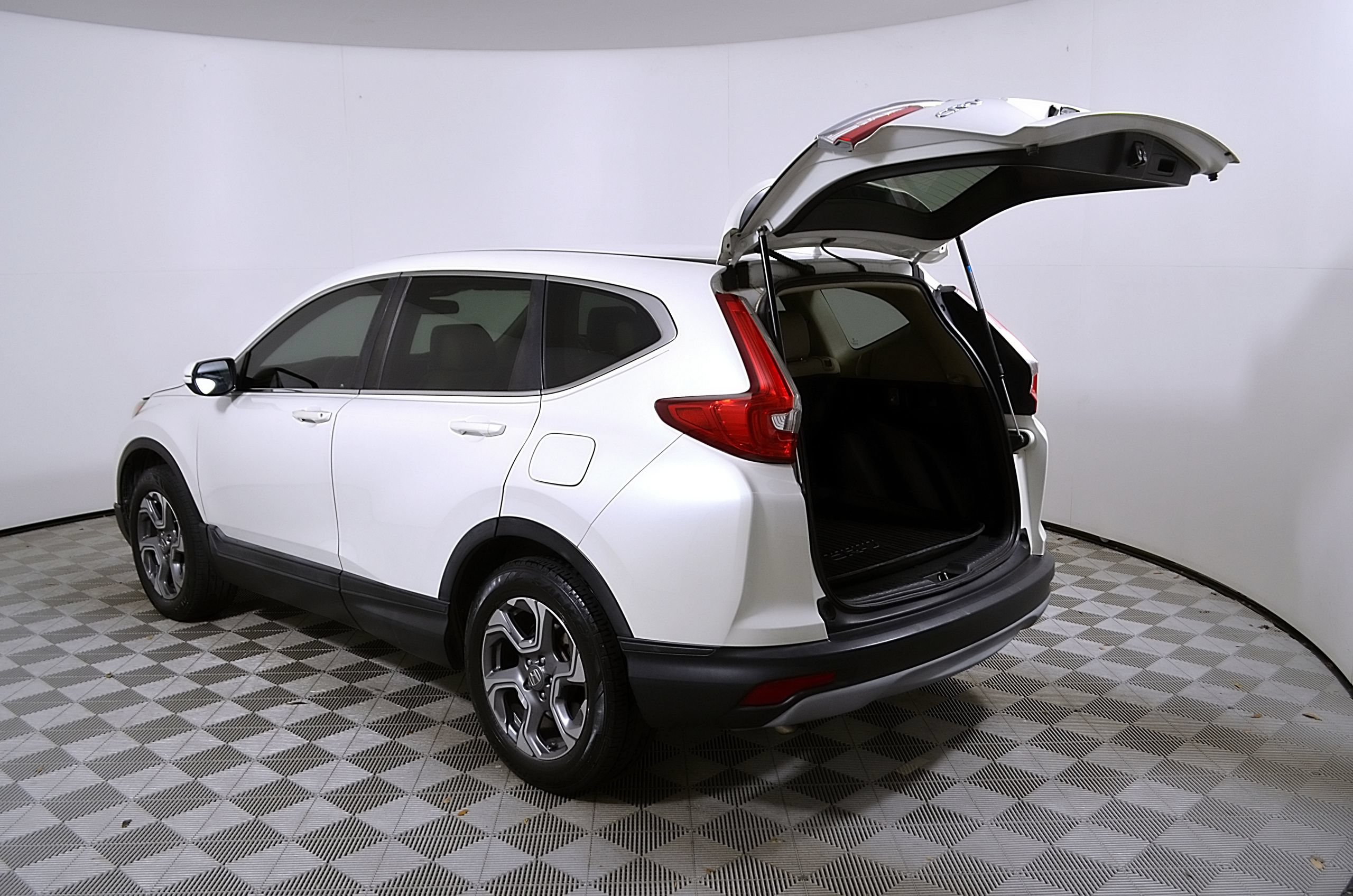 Used 2018 Honda CR-V EX image 10