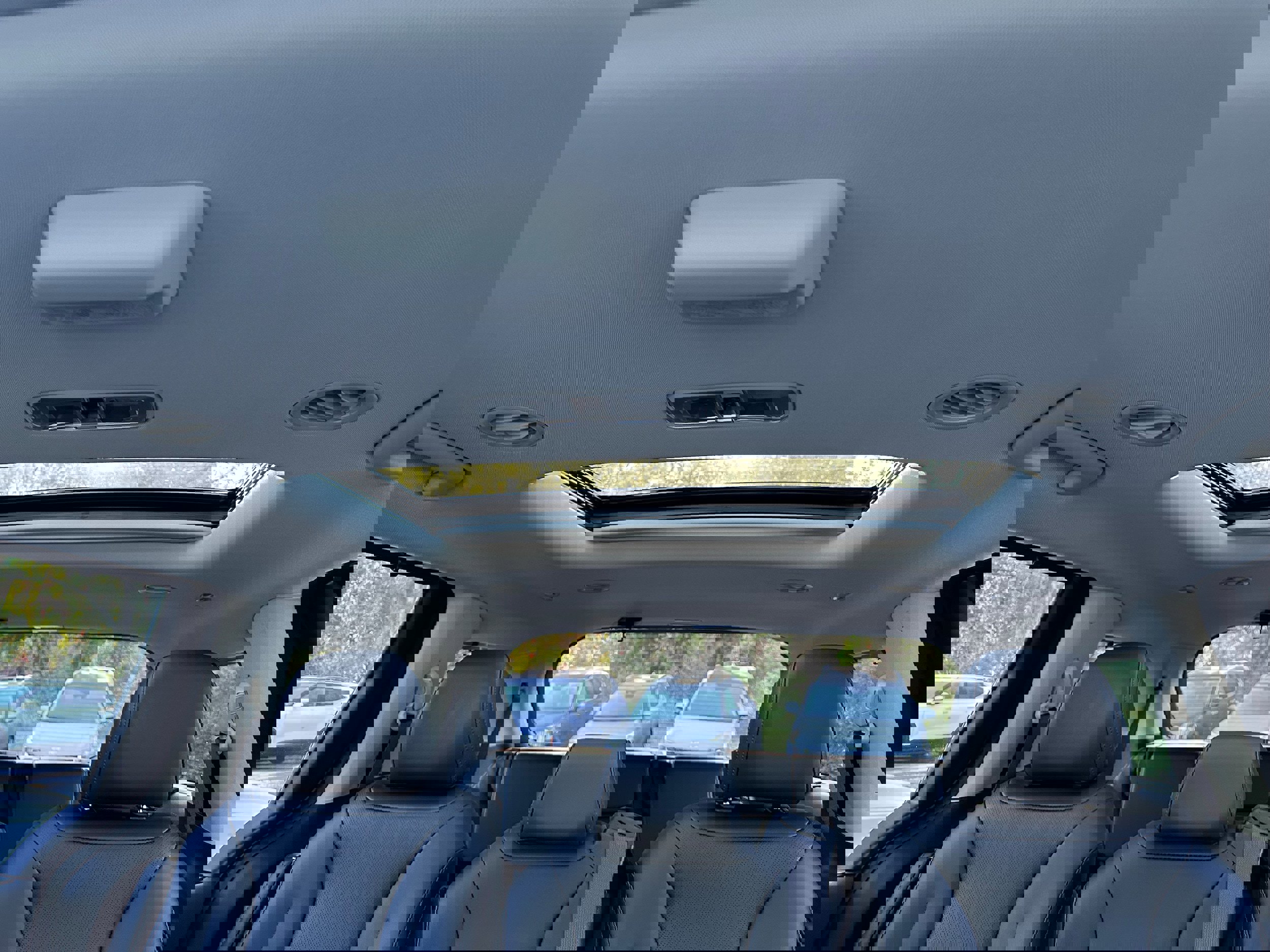 New 2026 Kia Carnival SX image 29