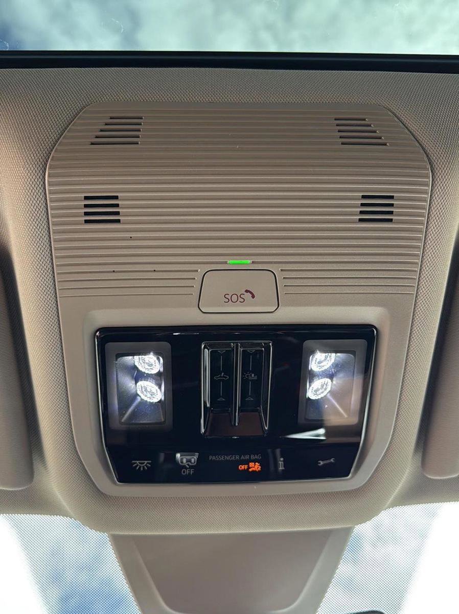 New 2026 Volkswagen Atlas SE image 17