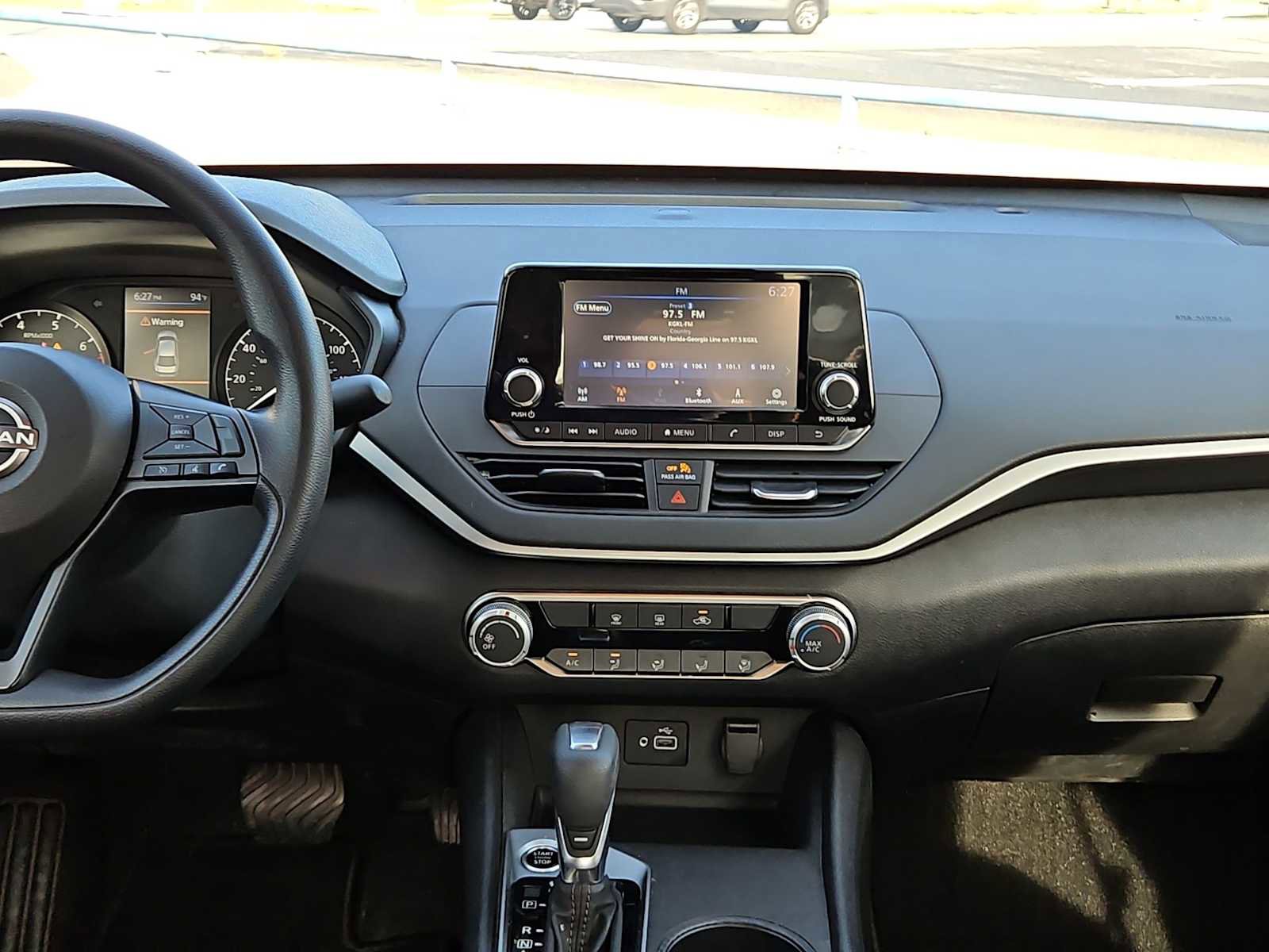 Used 2024 Nissan Altima 2.5 S FWD image 14