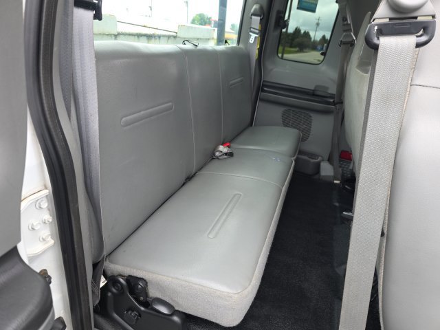 Used 2005 Ford F250 XL RWD image 22