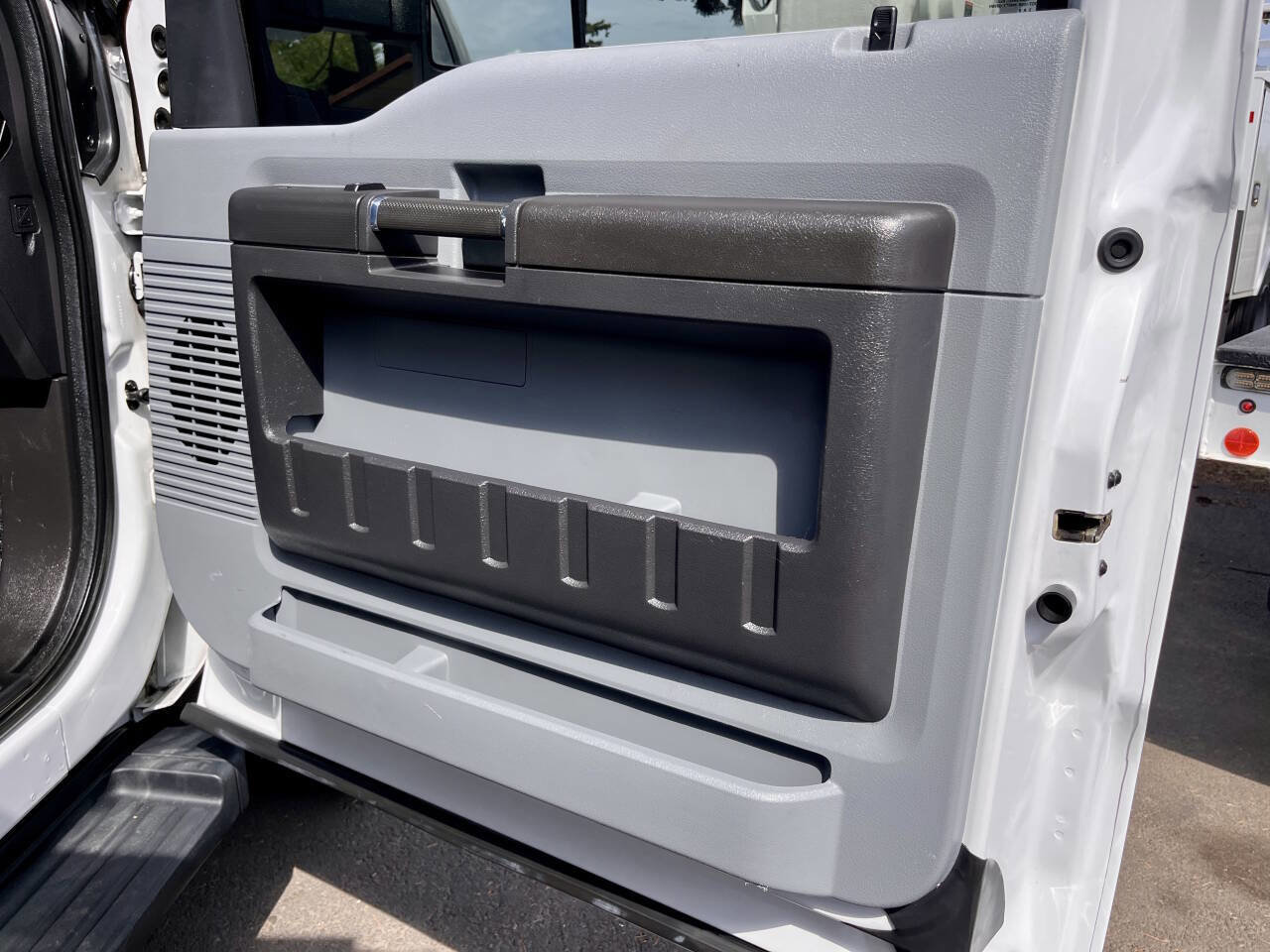 Used 2016 Ford F450 XL w/ Power Equipment Group AWD/4WD image 19