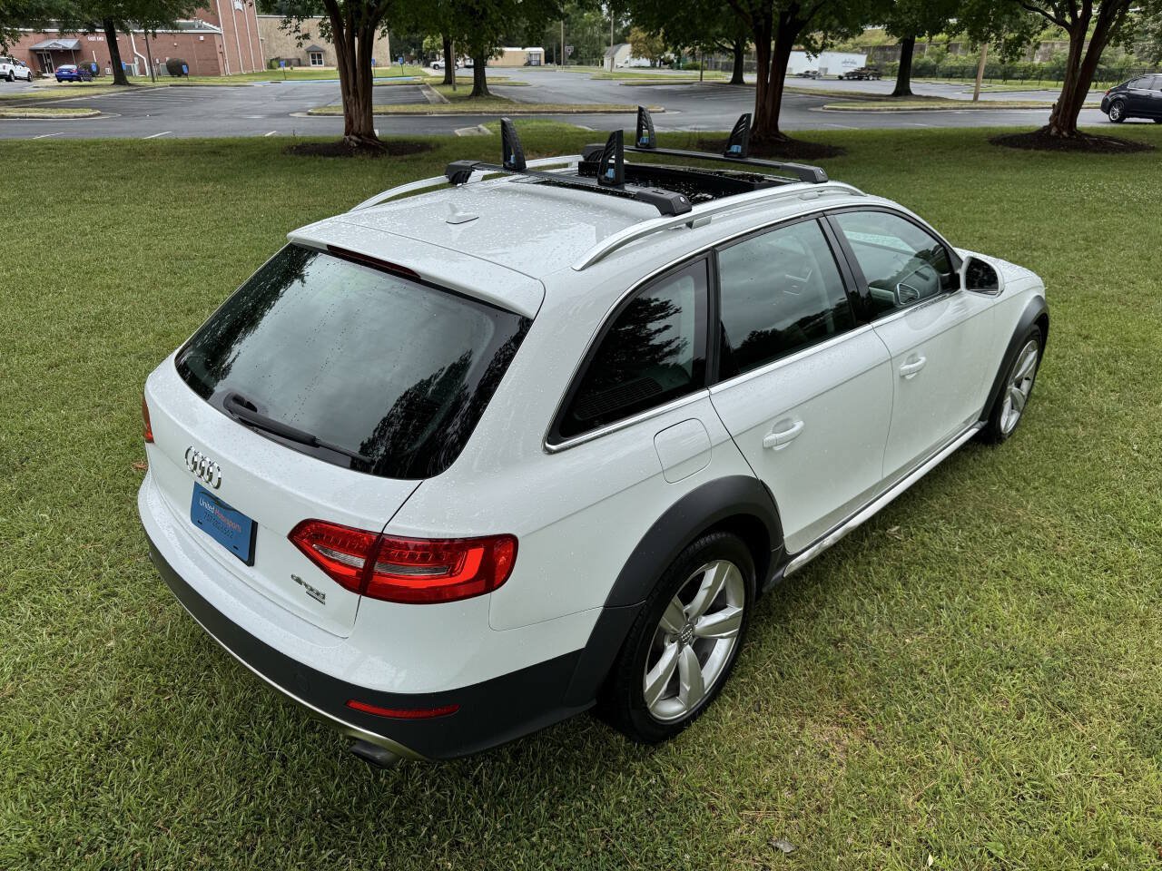 Used 2013 Audi A4 Premium w/ Convenience Pkg AWD/4WD image 7
