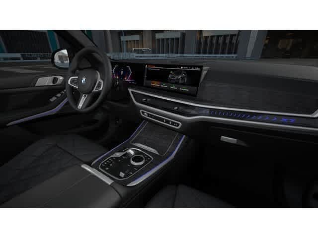 New 2027 BMW X7 xDrive40i w/ M Sport Package AWD/4WD image 14