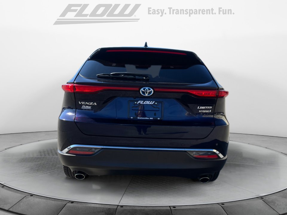 Used 2021 Toyota Venza Limited w/ Advanced Technology Package image 8