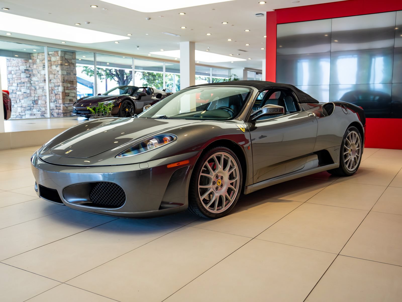 Used 2005 Ferrari F430 Spider RWD image 28