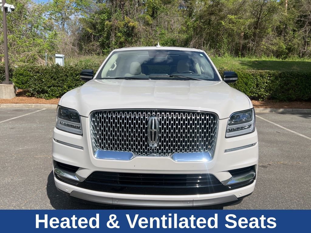 Used 2021 Lincoln Navigator Reserve w/ Luxury Package AWD/4WD image 3