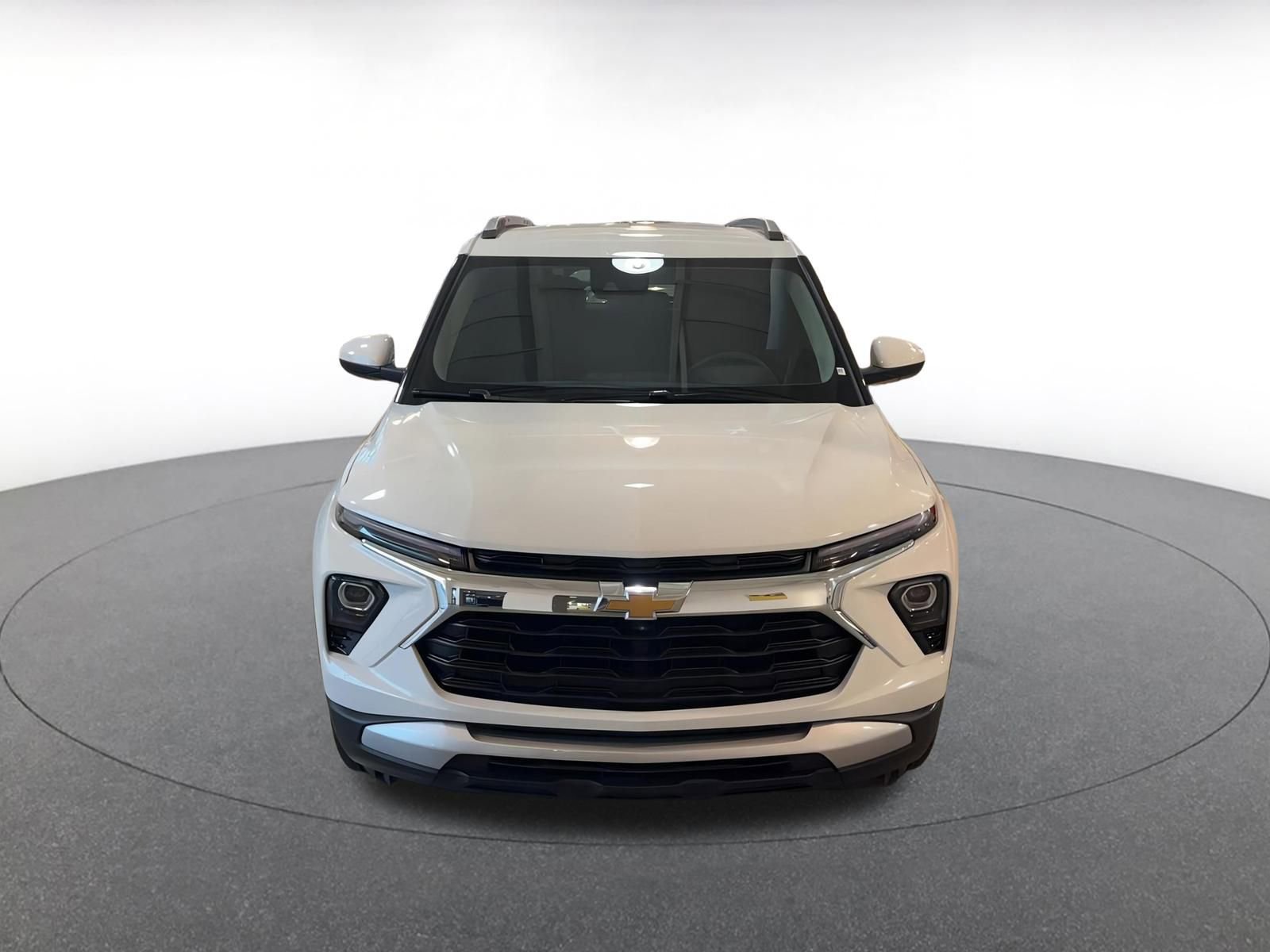 Used 2025 Chevrolet TrailBlazer LT image 4