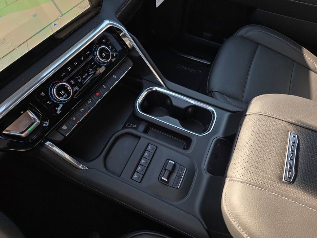 New 2026 GMC Sierra 2500 Denali w/ Technology Package image 19