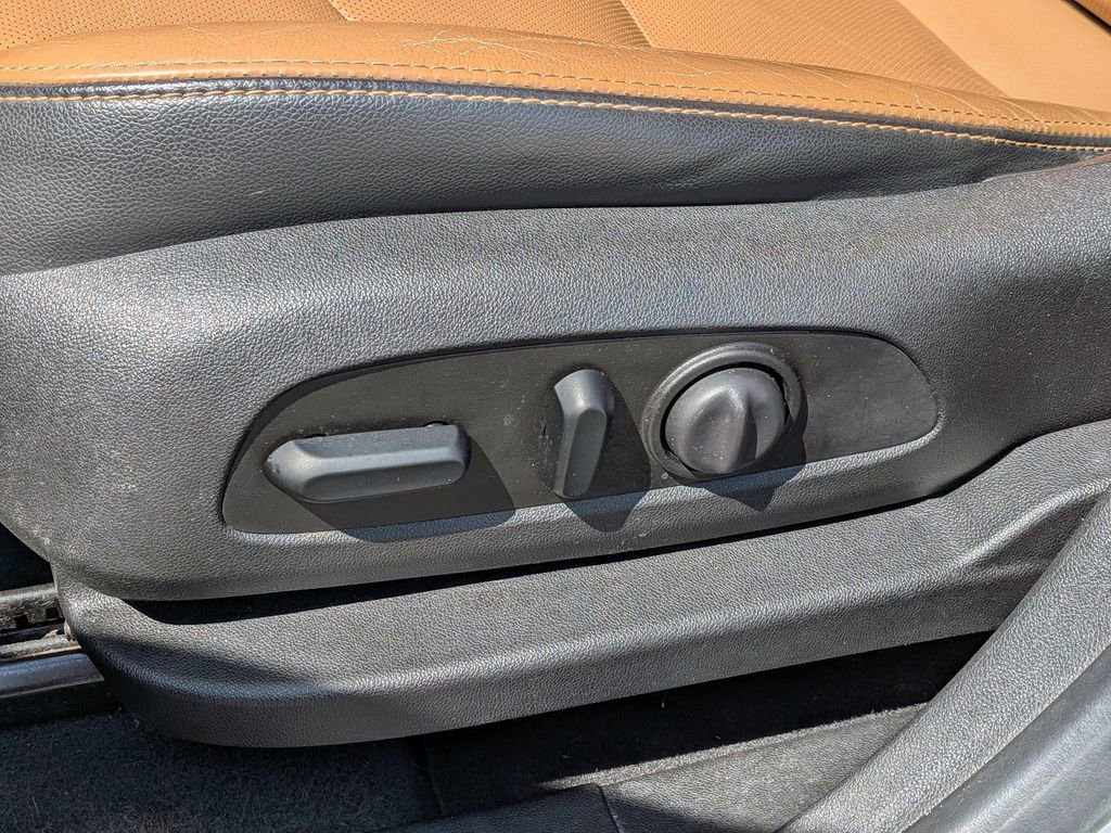 Used 2019 Chevrolet Equinox Premier FWD image 13