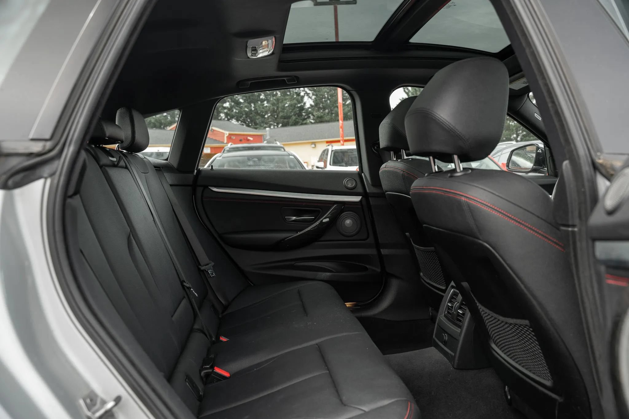 Used 2017 BMW 340i Gran Turismo xDrive AWD/4WD image 11