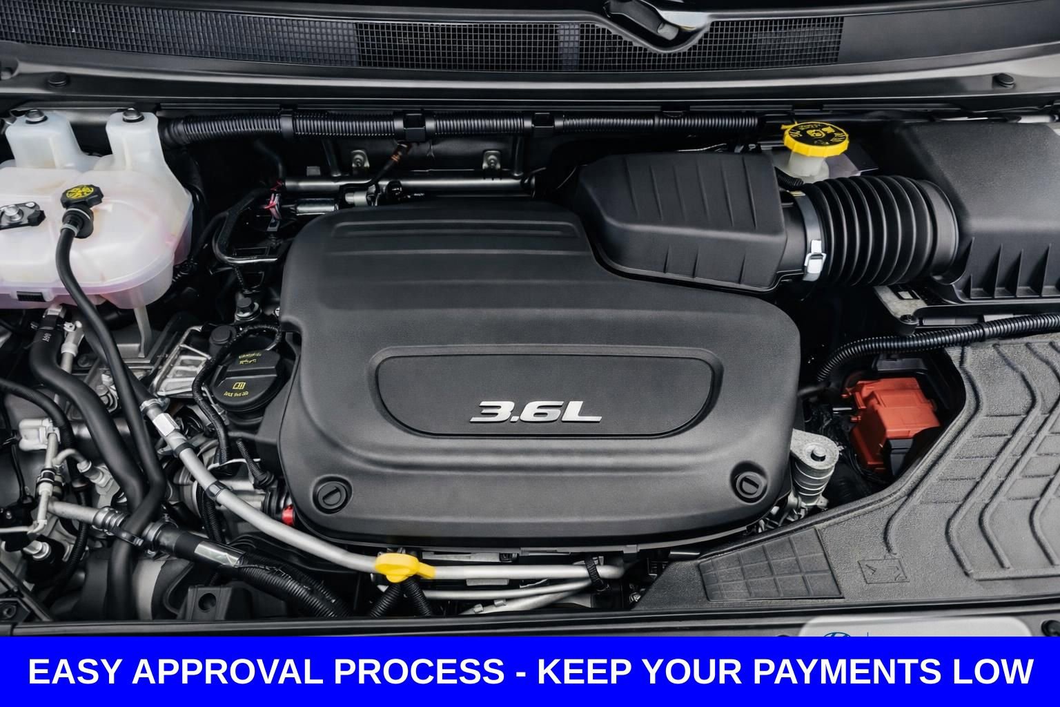 Used 2024 Chrysler Pacifica Touring-L image 11