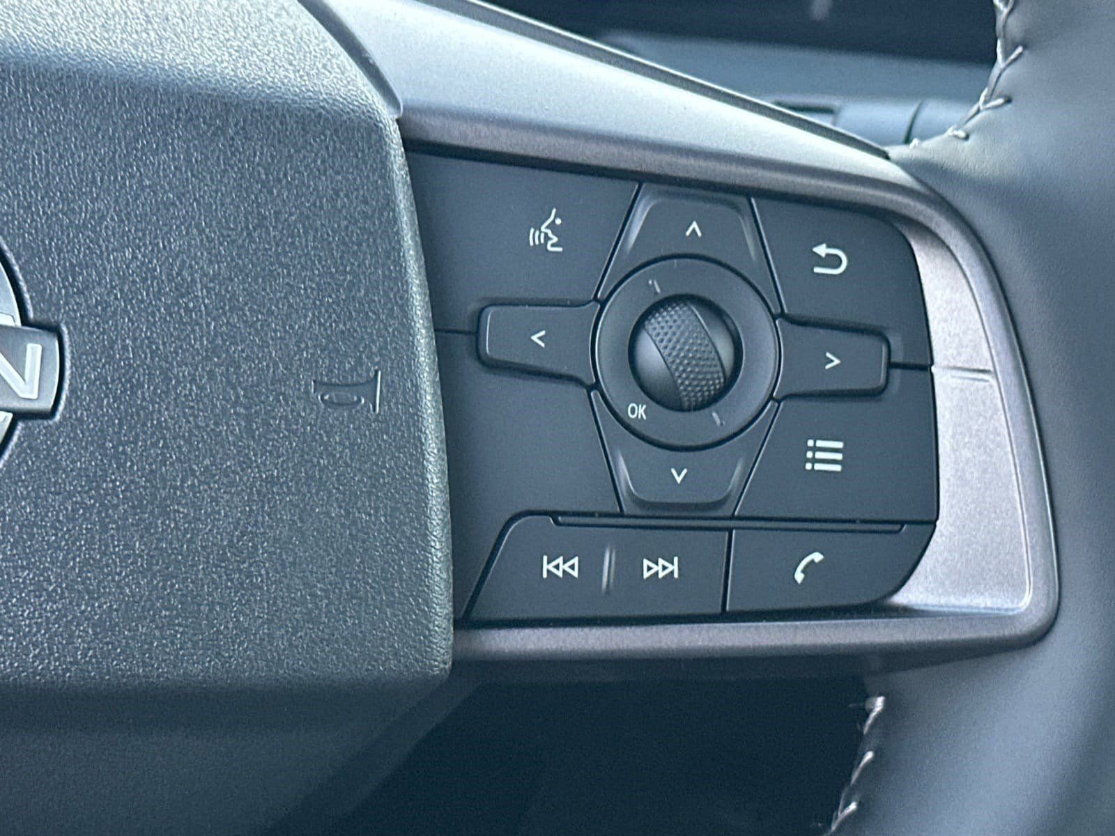 New 2026 Nissan Sentra SV w/ SV Convenience Package FWD image 25