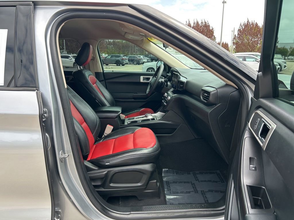 Used 2020 Ford Explorer 2WD w/ Class III Trailer Tow Package image 35