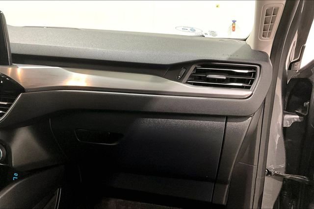 Used 2021 Ford Escape Titanium image 28