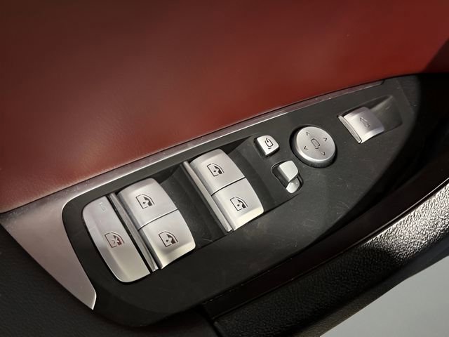 Used 2024 BMW X4 M40i w/ Premium Package image 16