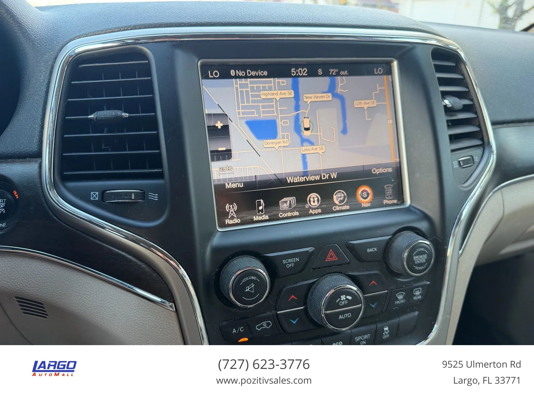 Used 2016 Jeep Grand Cherokee Limited image 22