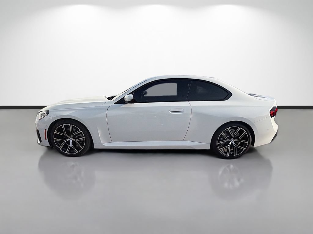 Used 2024 BMW 230i Coupe w/ Premium Package RWD image 6