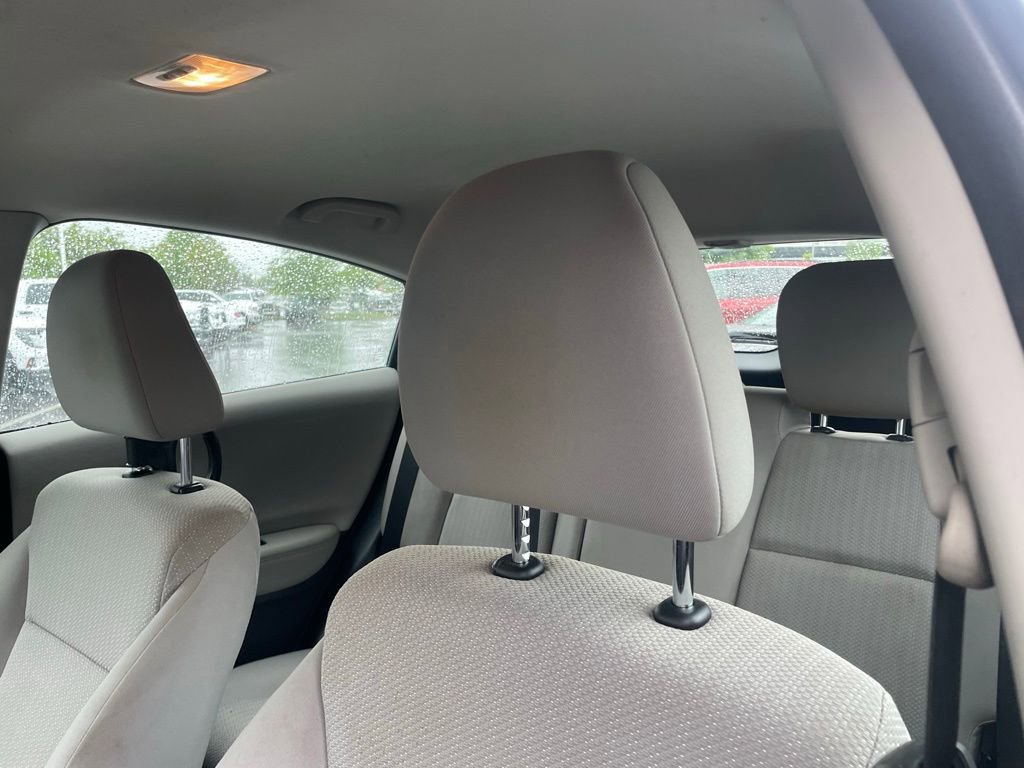 Used 2017 Honda HR-V LX image 20