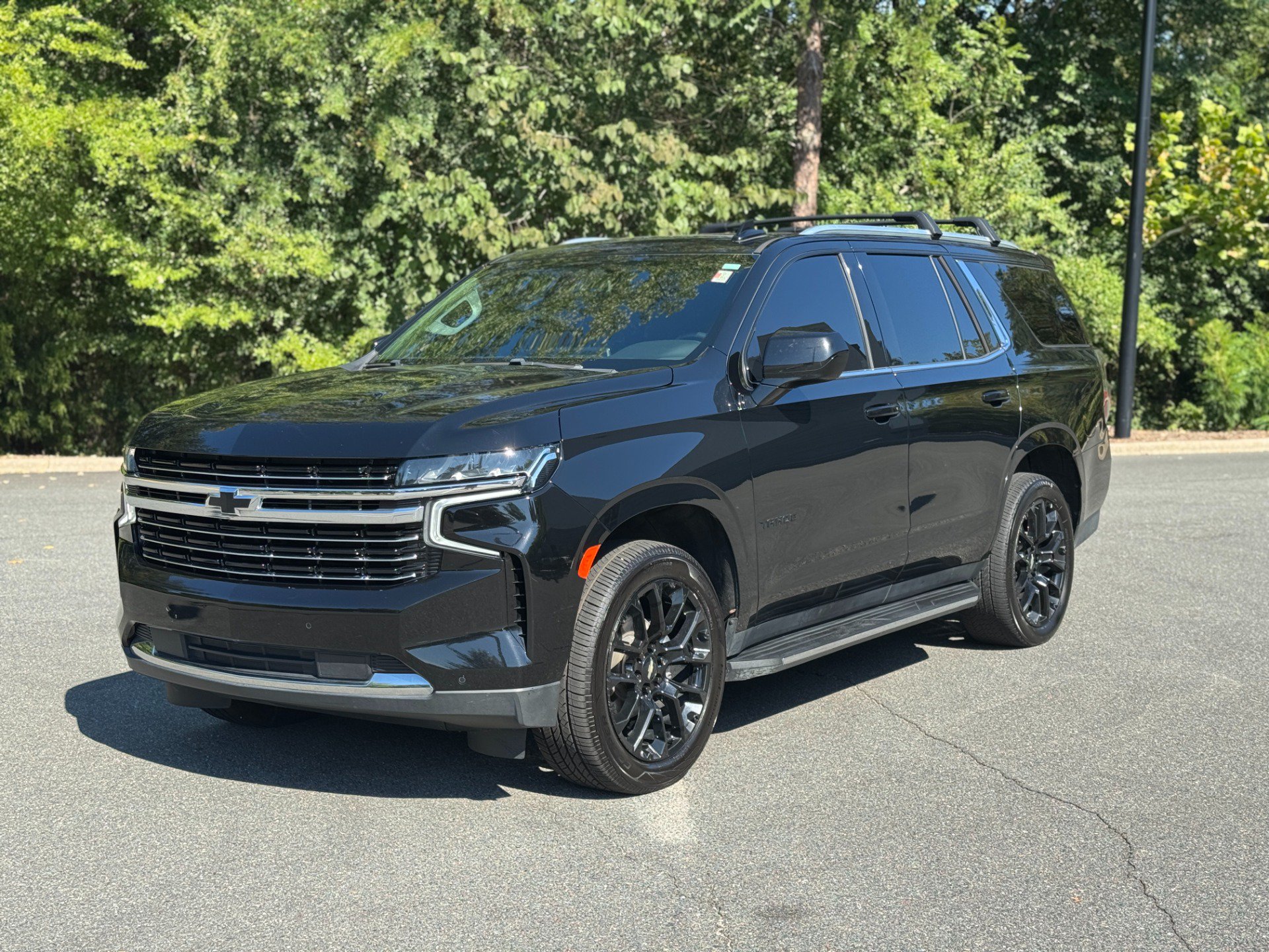 Used 2022 Chevrolet Tahoe LT AWD/4WD image 4