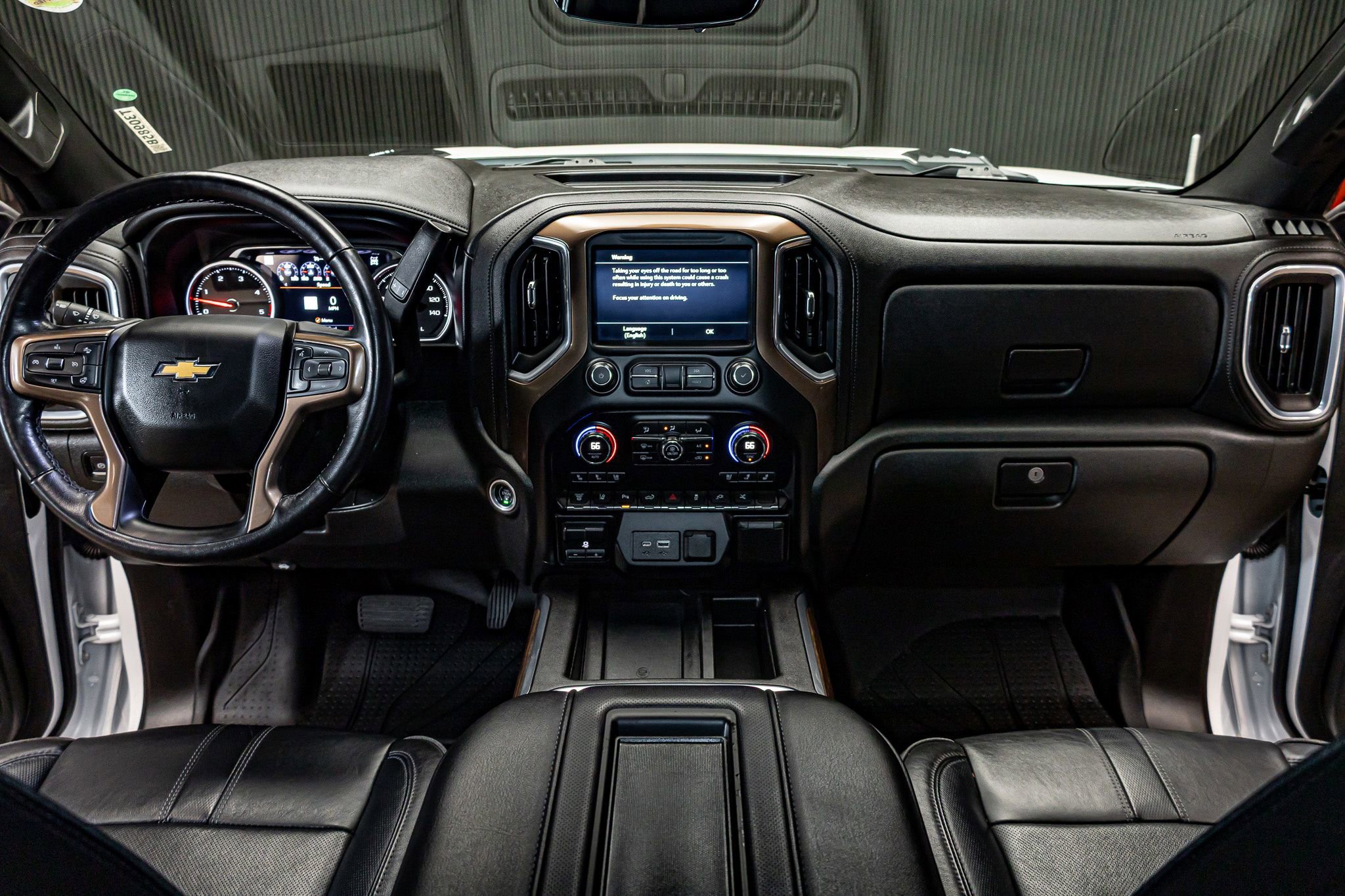 Used 2021 Chevrolet Silverado 3500 High Country image 13