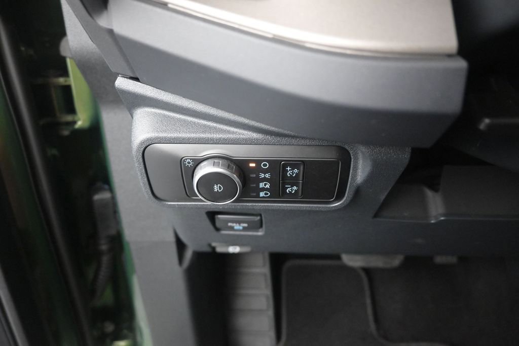 Used 2025 Ford Bronco Outer Banks AWD/4WD image 18