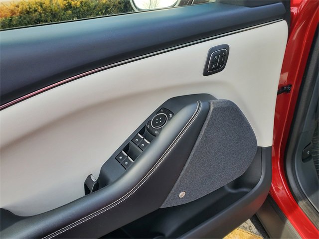 Used 2021 Ford Mustang Mach-E Premium image 11