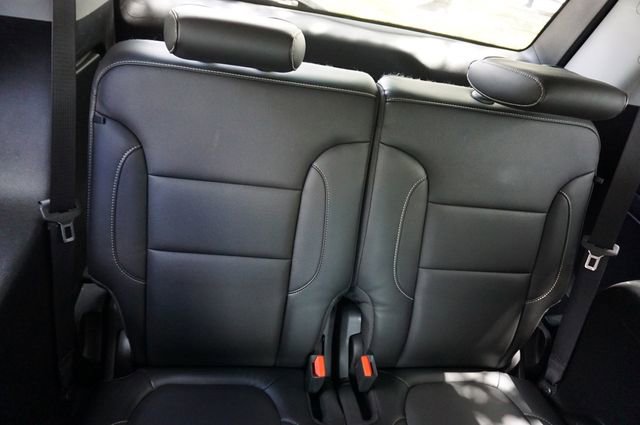 Used 2018 GMC Acadia SLT FWD image 15