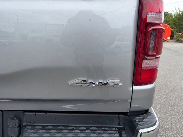 Used 2024 RAM 1500 Laramie AWD/4WD image 37