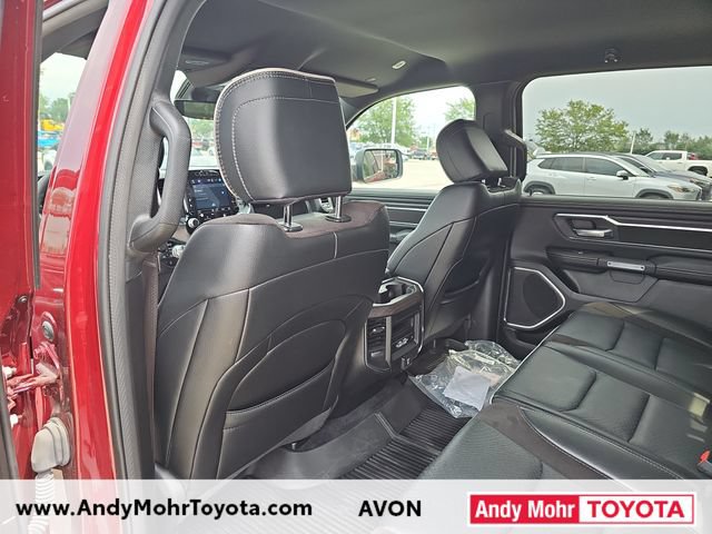 Used 2025 RAM 1500 Laramie AWD/4WD image 29