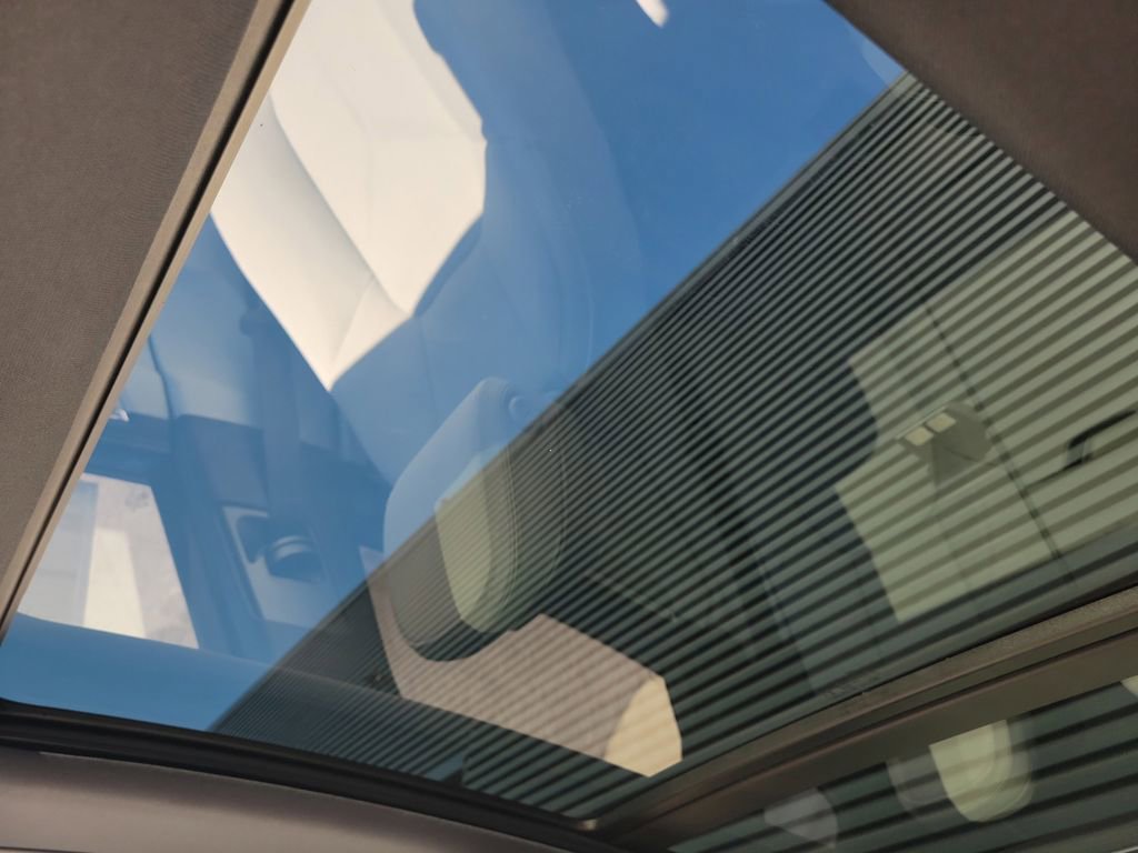 New 2026 Porsche Macan S image 44