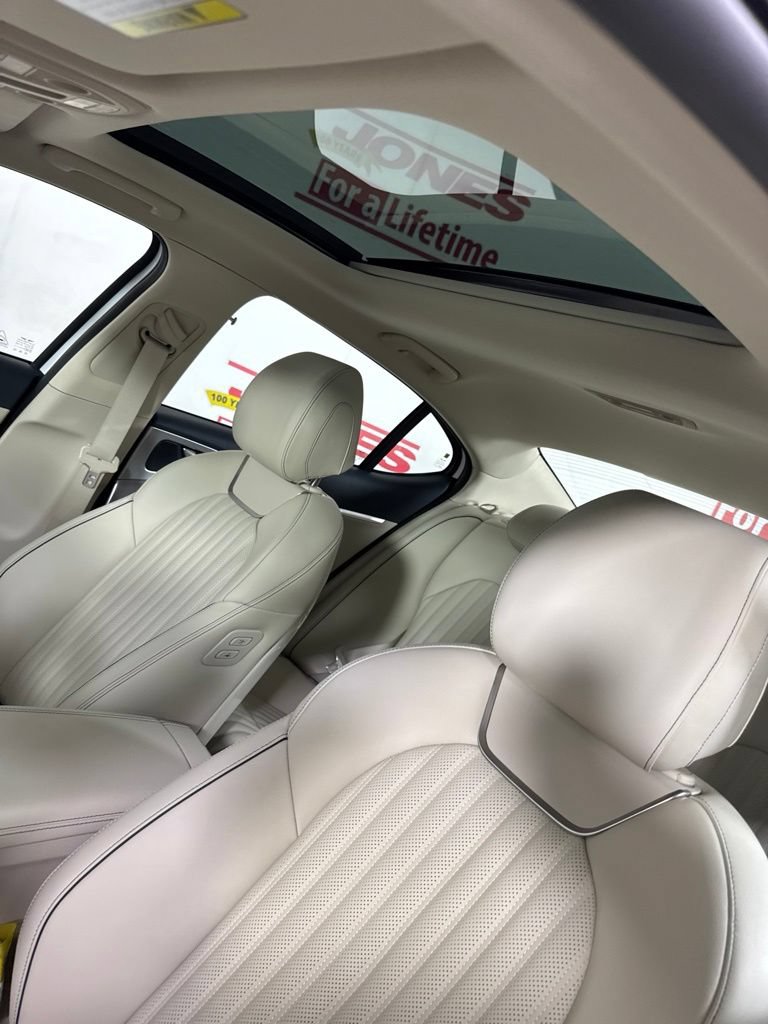 New 2026 Genesis G70 2.5T Prestige AWD/4WD image 11
