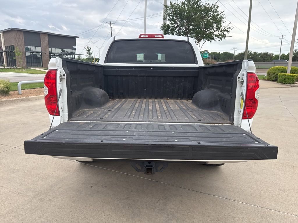 Certified 2016 Toyota Tundra SR5 w/ SR5 Upgrade Package RWD image 9