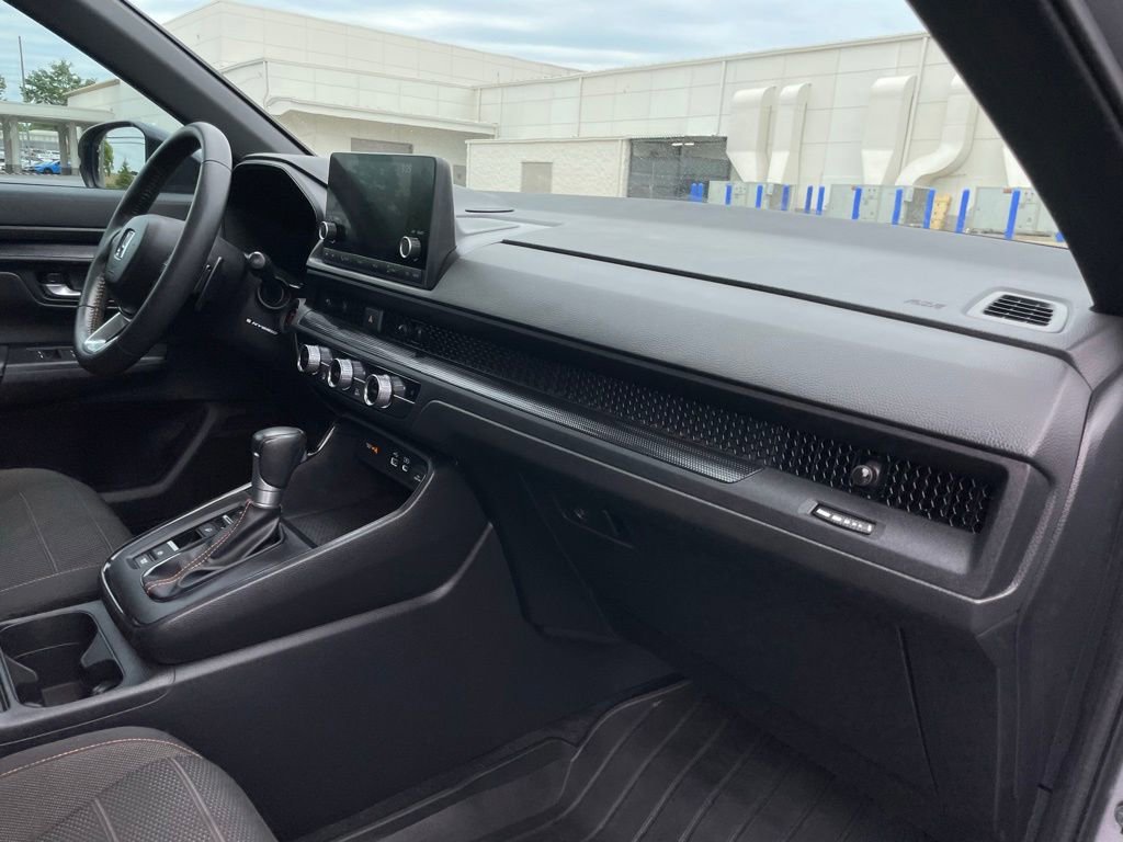 Certified 2024 Honda CR-V Sport image 33