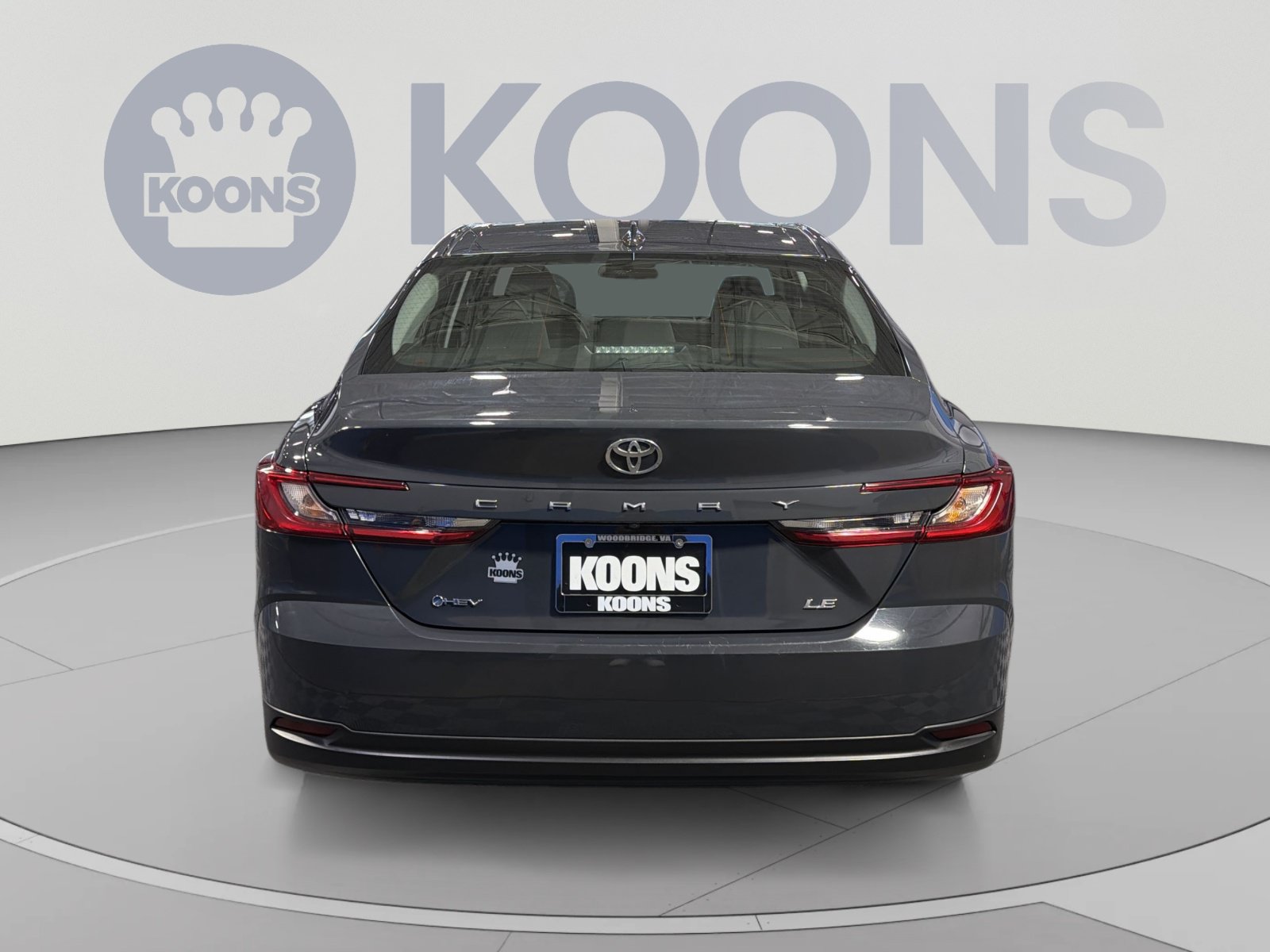 Used 2025 Toyota Camry LE FWD image 5