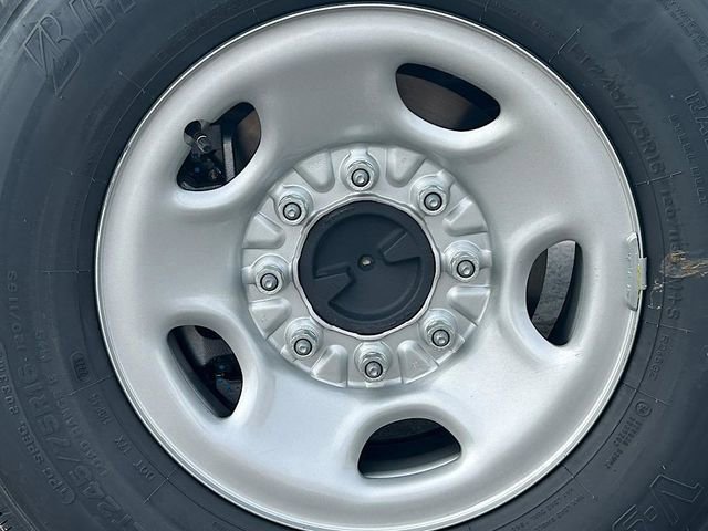 New 2025 Chevrolet Express 3500 Extended w/ Driver Convenience Package image 25