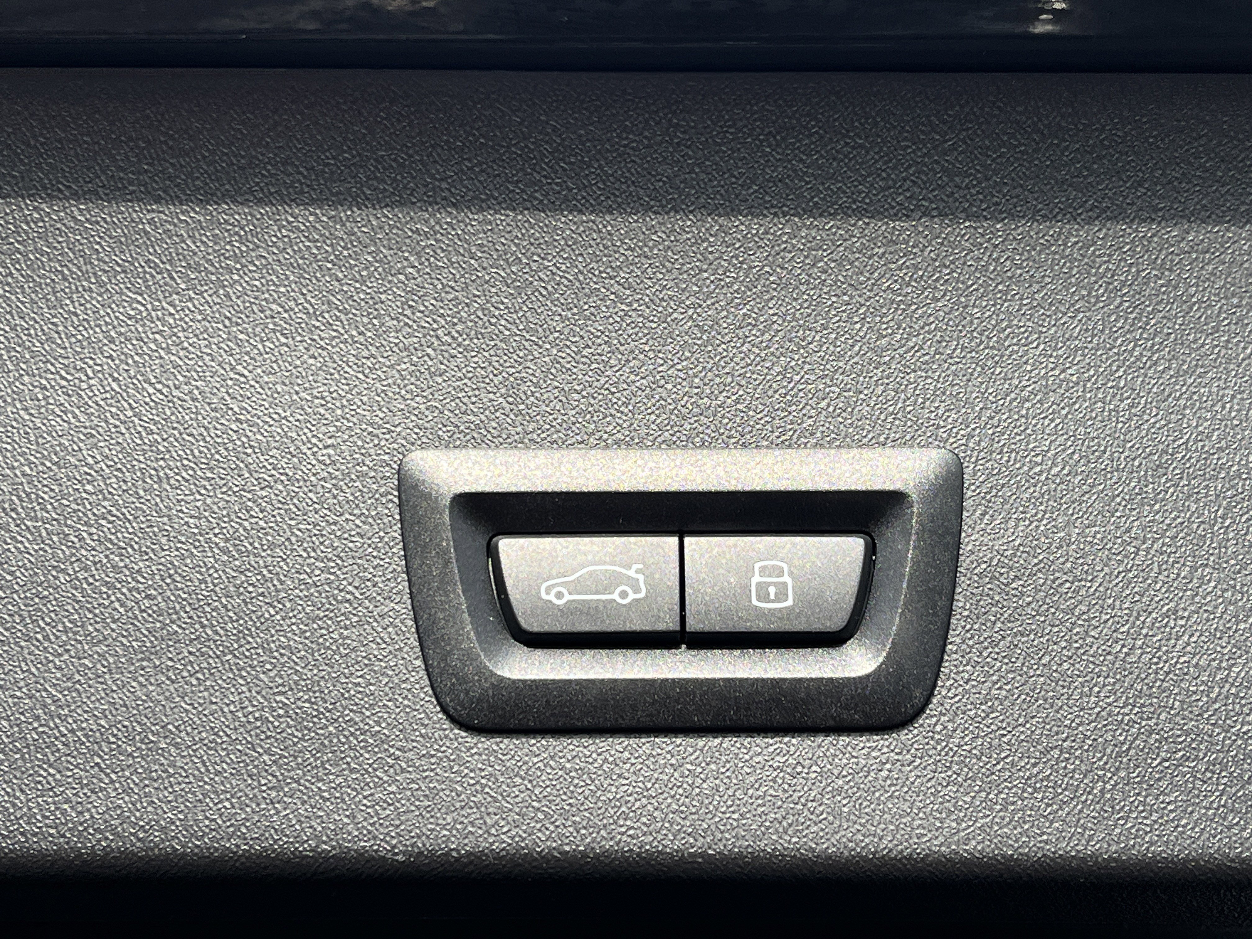 Used 2025 BMW X3 M50 image 28