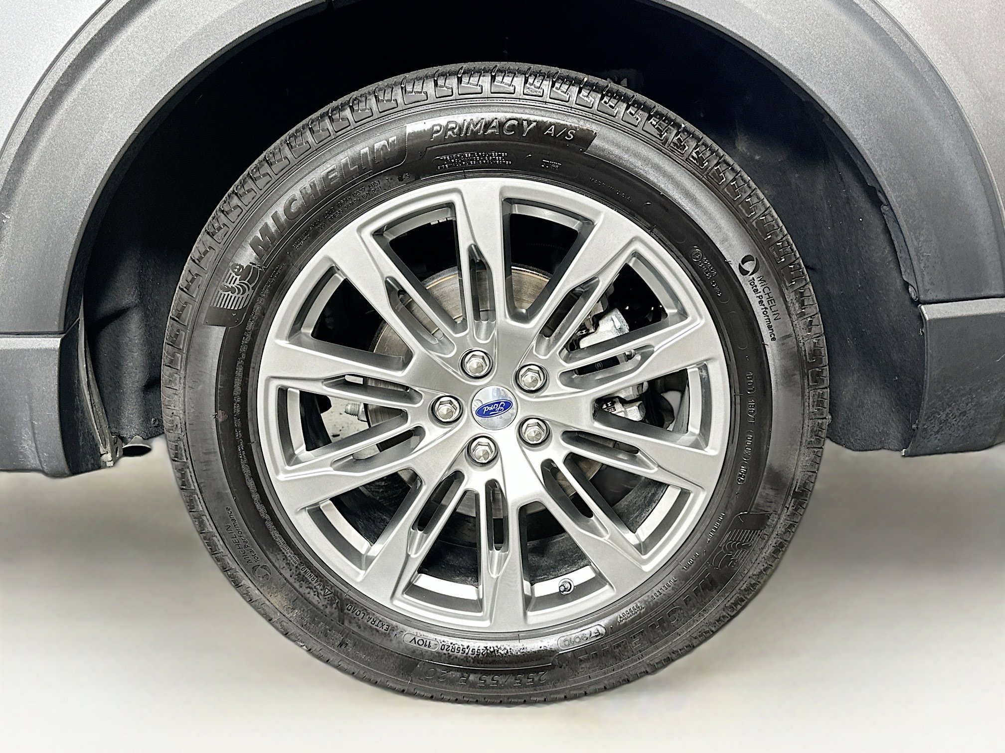 Used 2025 Ford Explorer Platinum image 11