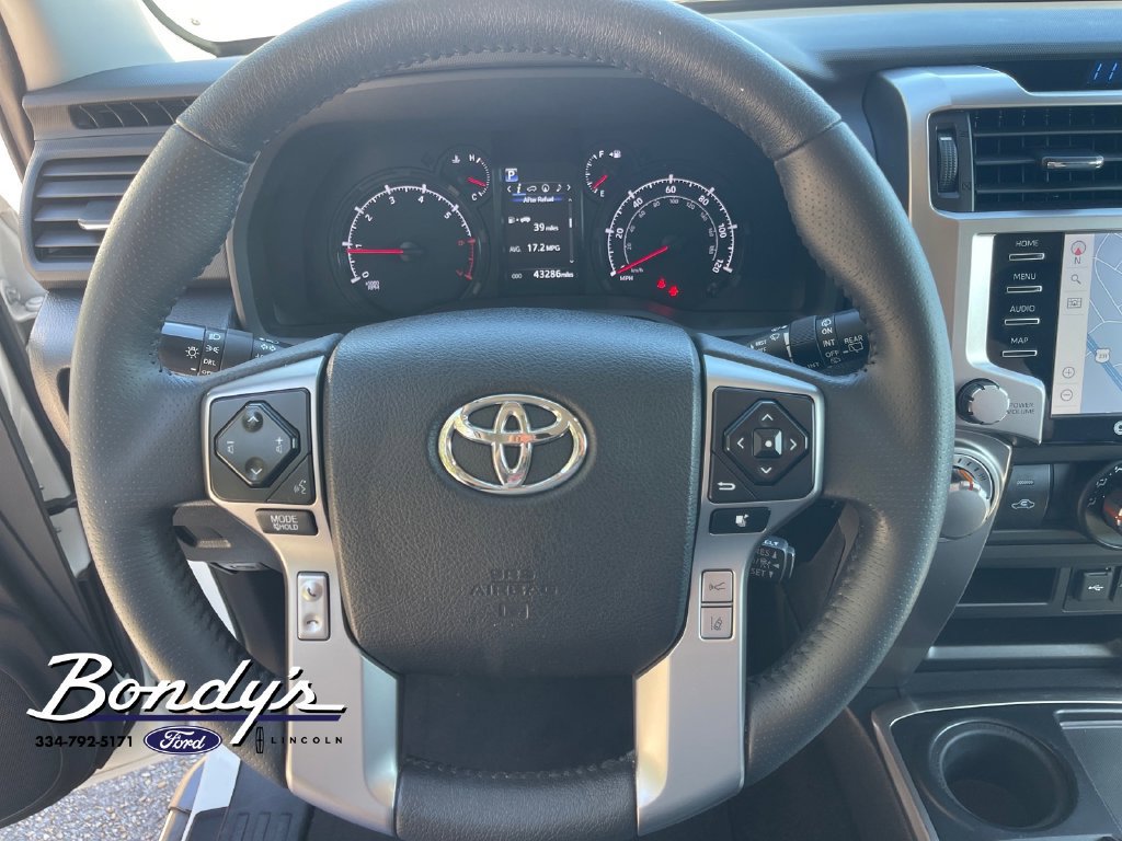 Used 2021 Toyota 4Runner SR5 Premium w/ Moonroof Package RWD image 7