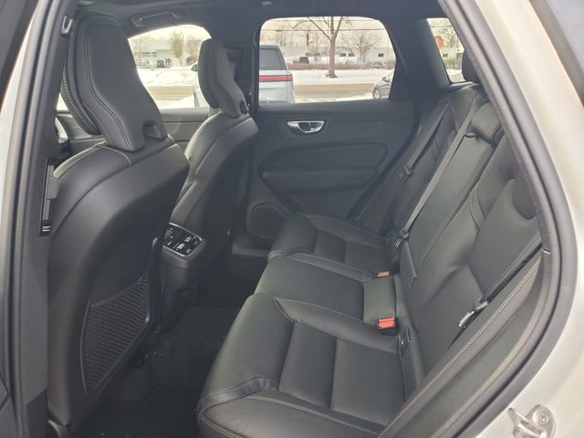New 2026 Volvo XC60 B5 Ultra w/ Protection Package Premier image 26