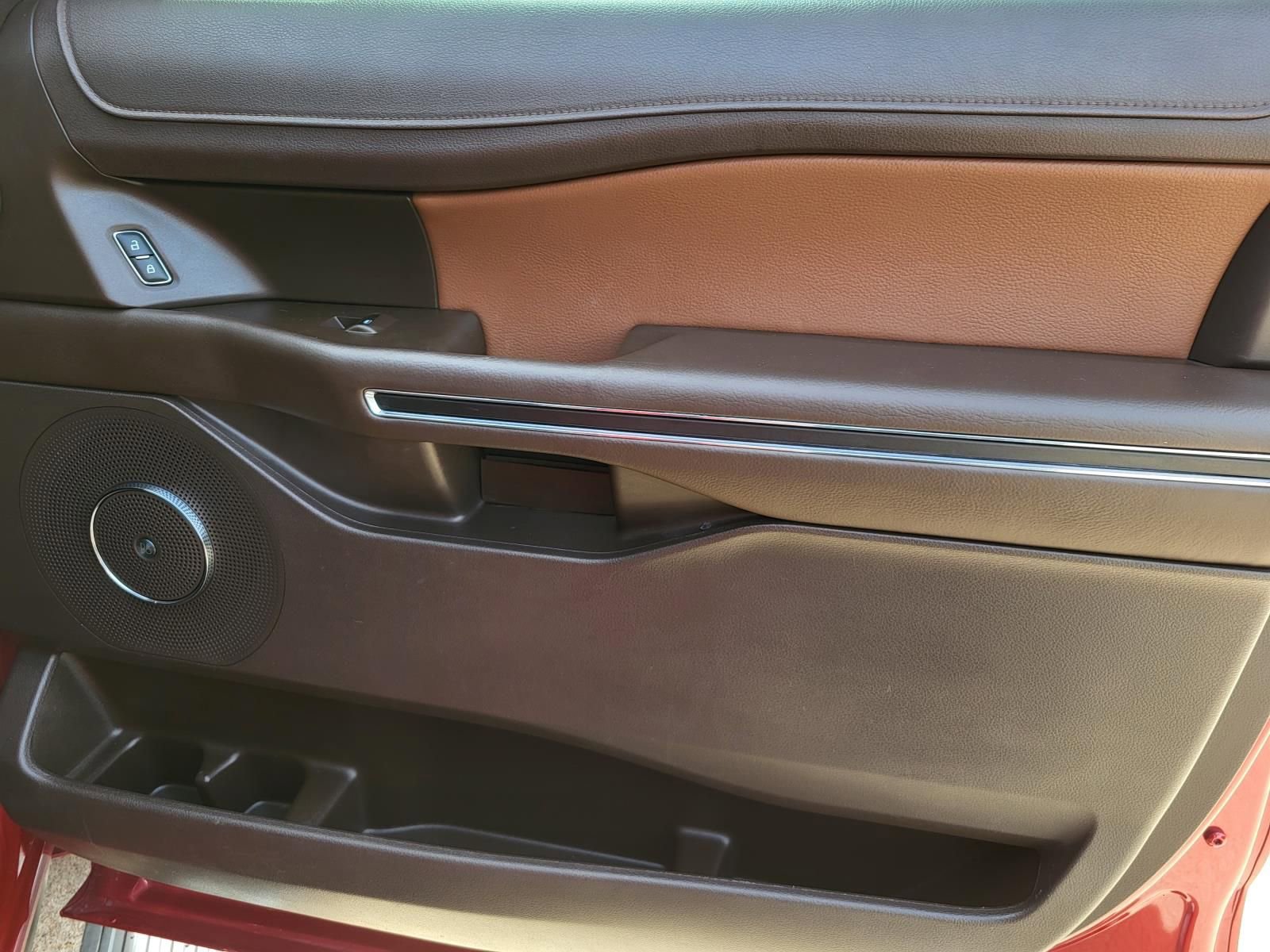 Used 2022 Ford Expedition King Ranch AWD/4WD image 7