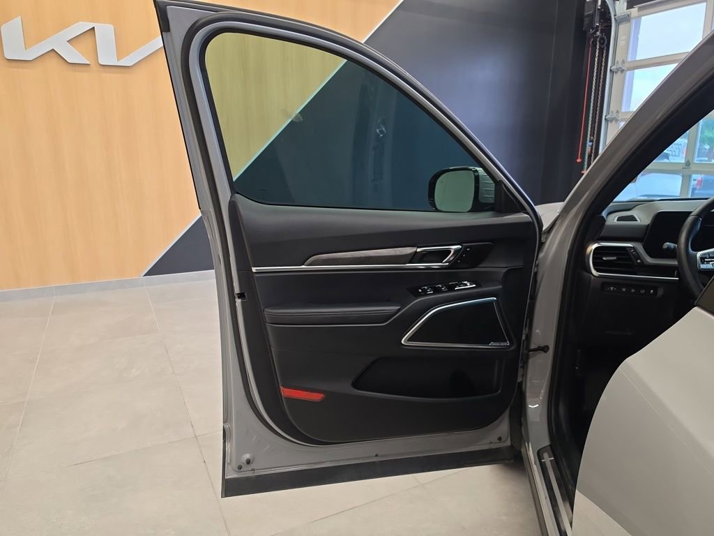 Used 2024 Kia Telluride SX Prestige X-Line image 12